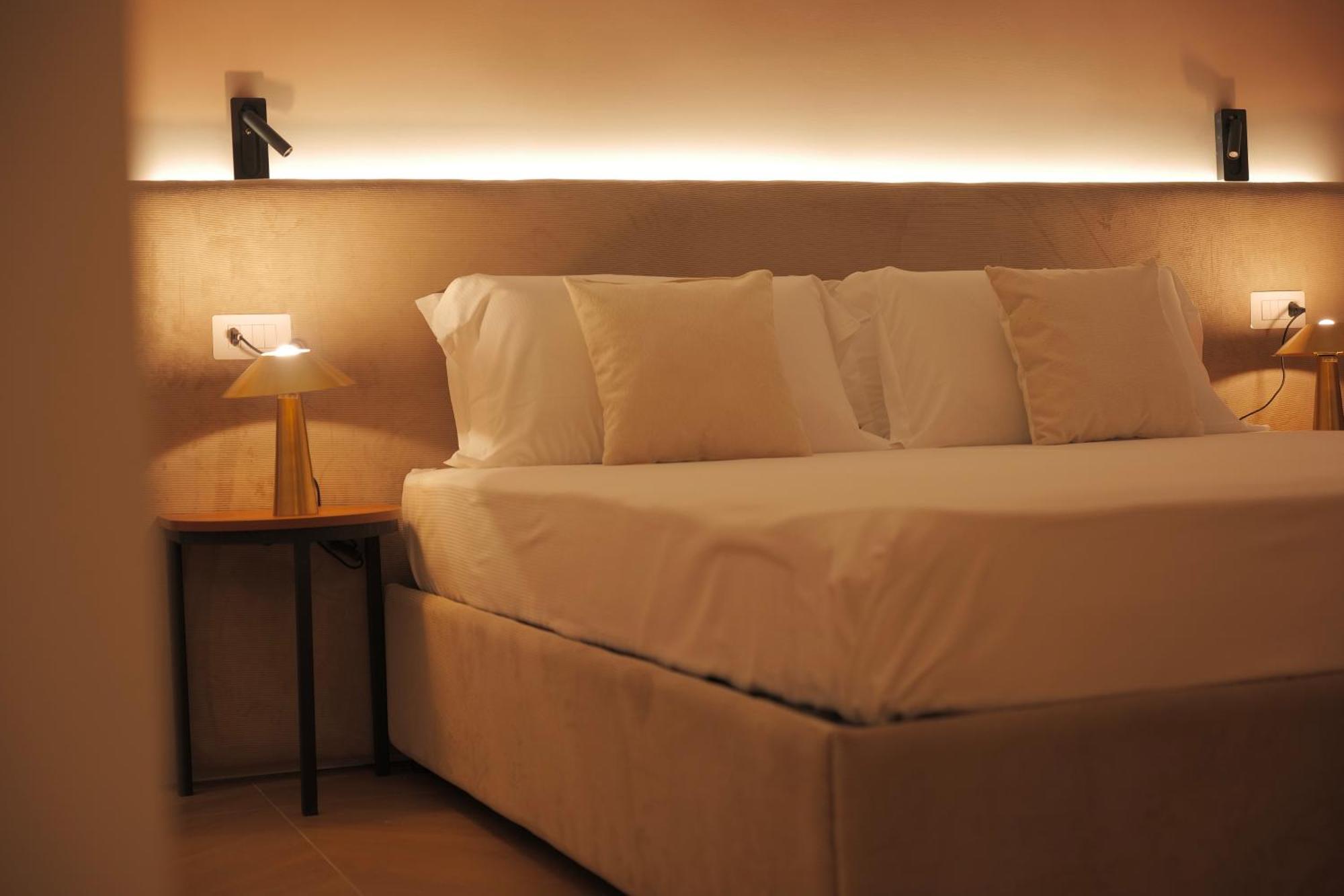 Toledo Luxury Rooms - Lr Collection Naples Luaran gambar