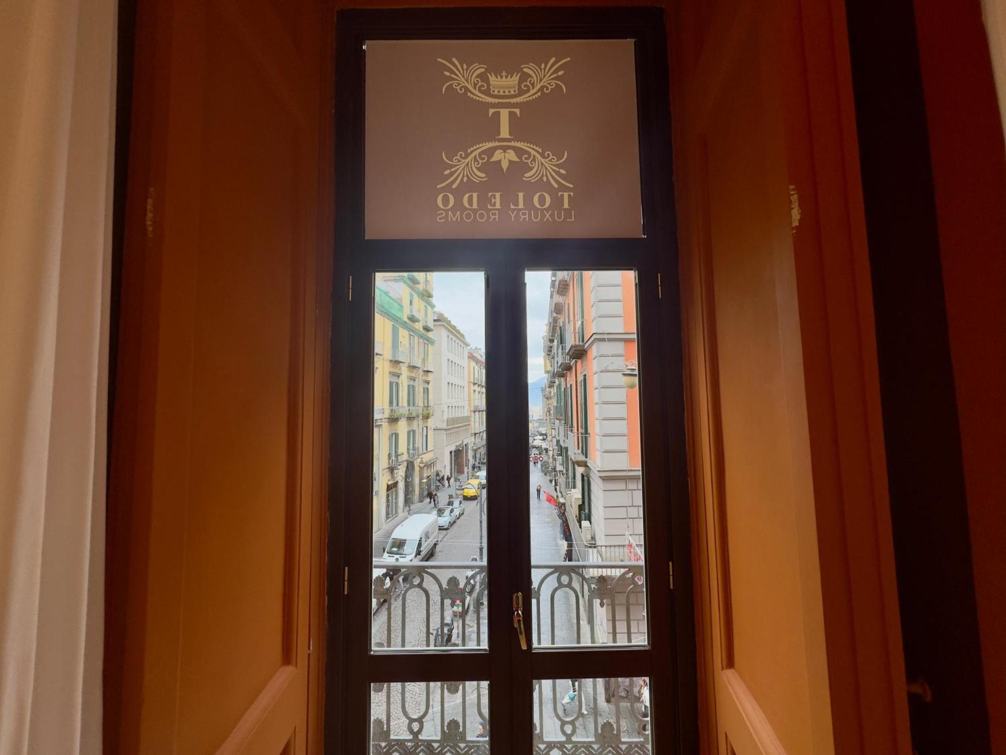 Toledo Luxury Rooms - Lr Collection Naples Luaran gambar