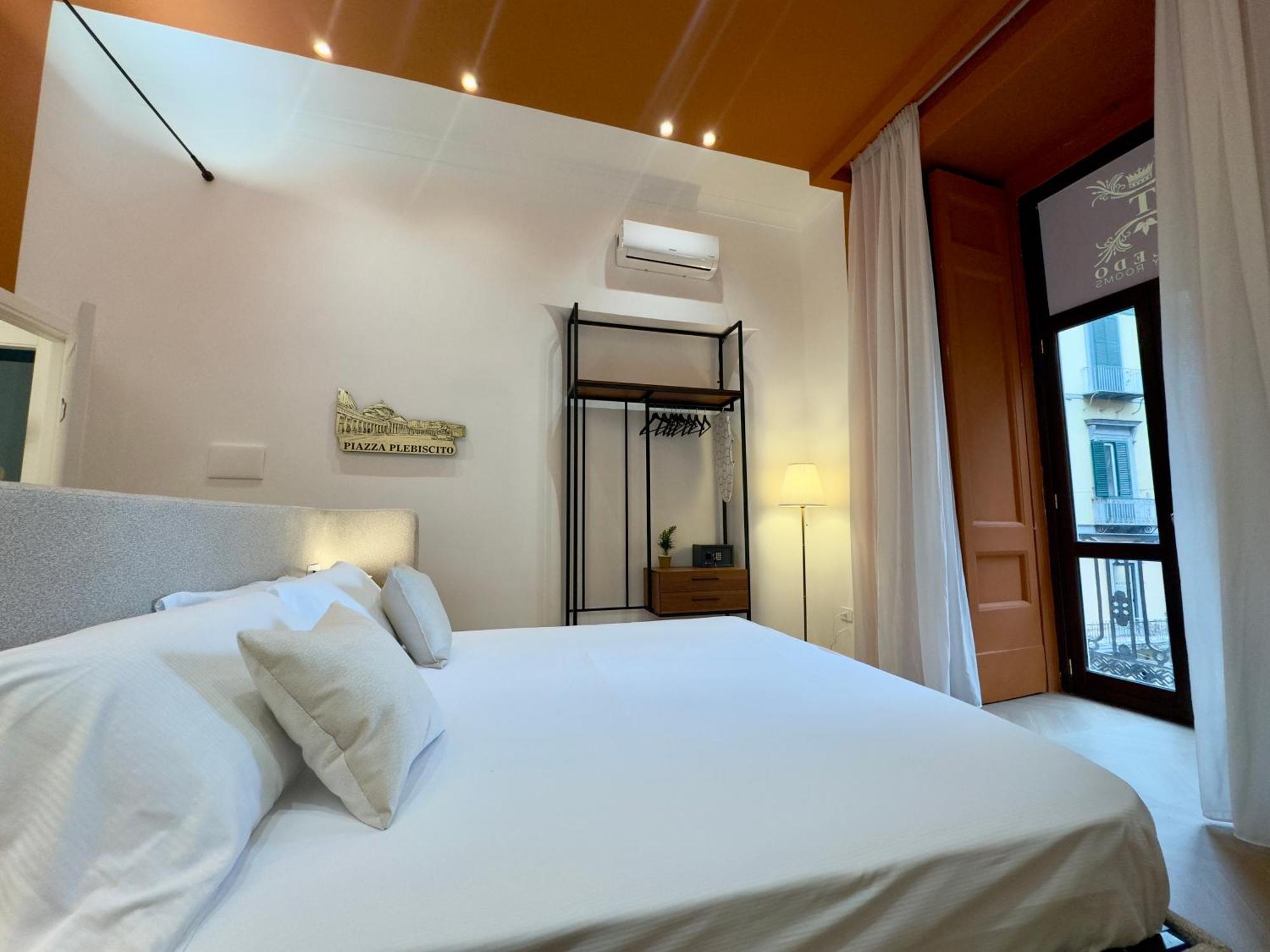 Toledo Luxury Rooms - Lr Collection Naples Luaran gambar