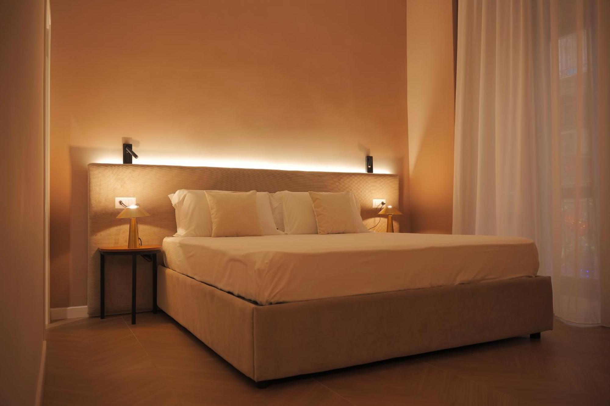 Toledo Luxury Rooms - Lr Collection Naples Luaran gambar
