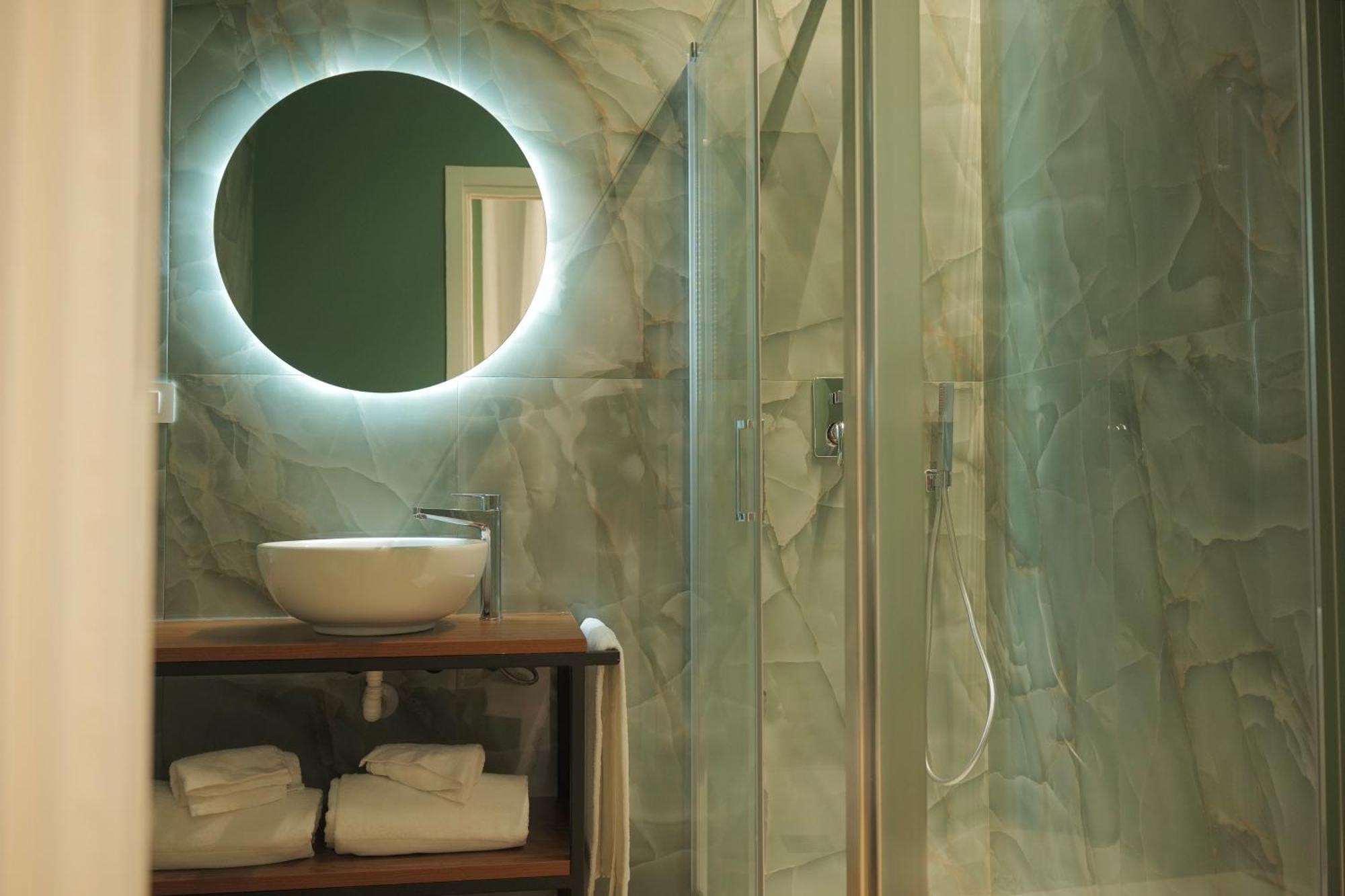 Toledo Luxury Rooms - Lr Collection Naples Luaran gambar