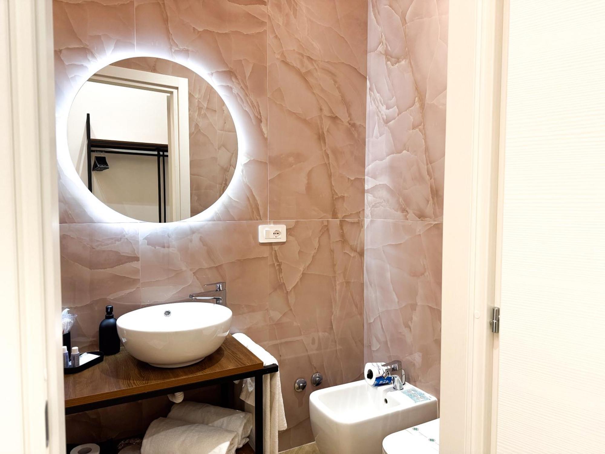 Toledo Luxury Rooms - Lr Collection Naples Luaran gambar