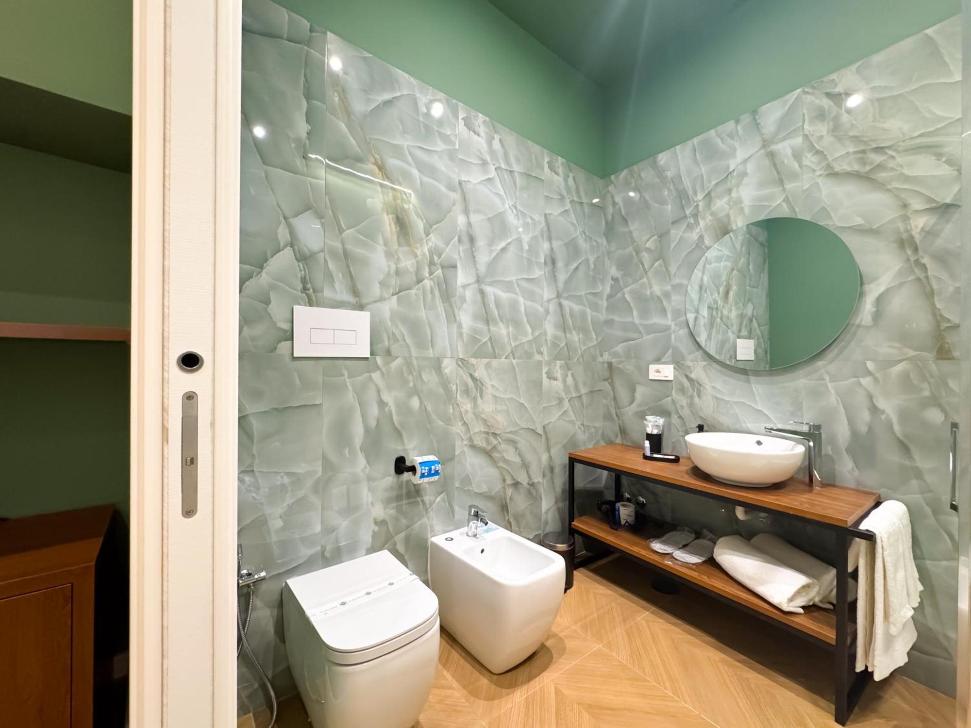 Toledo Luxury Rooms - Lr Collection Naples Luaran gambar